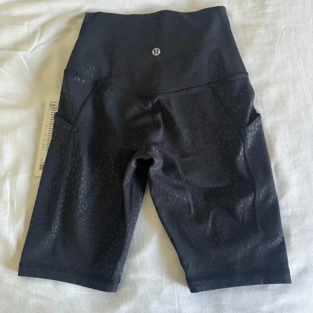 🆕 Lululemon Align HR Shorts with Pockets 8” Jewel Emboss Black